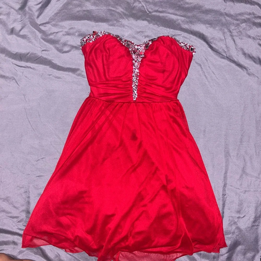 Dress - Picture 4 of 6
